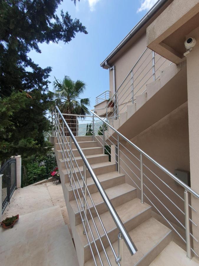 Villa Rada Igalo Exterior photo